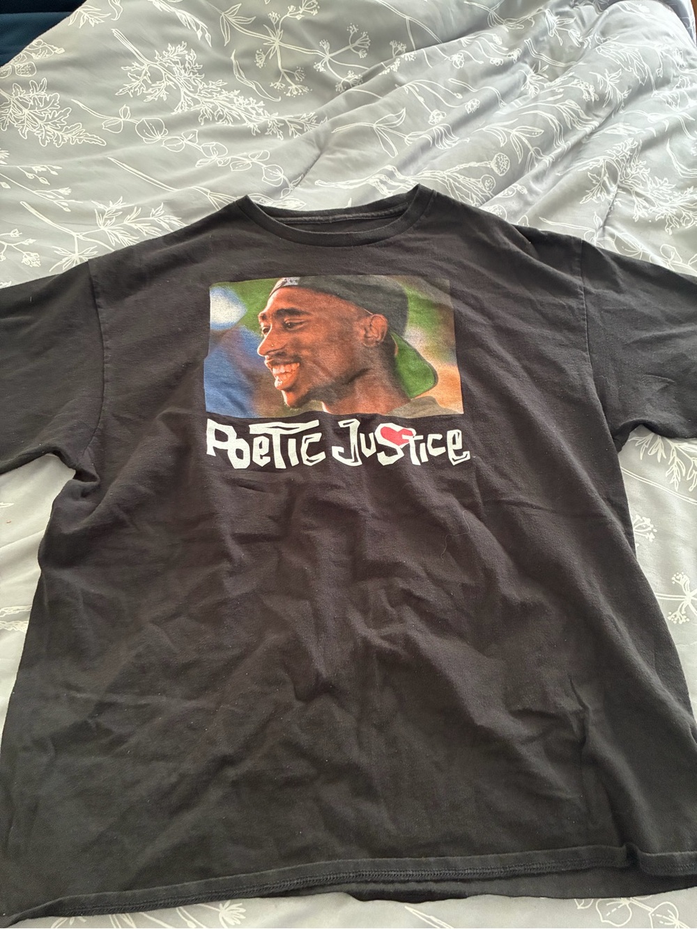 Poetic Justice Black Graphic T-Shirt XL